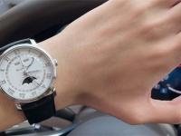 宝珀手表表壳有划痕解决技巧推荐（保养与修复方法详解）