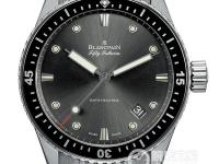 宝珀手表进灰了处理方法详解