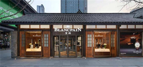 宝珀手表表带掉色怎么解决（图）