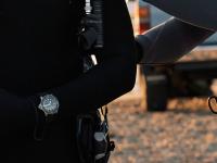 别再花冤枉钱！自己动手让宝珀焕然一新